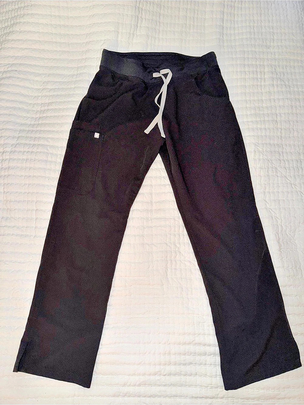 FIGS Kade Cargo Scrub Pants Black Straight Leg Small/Petite